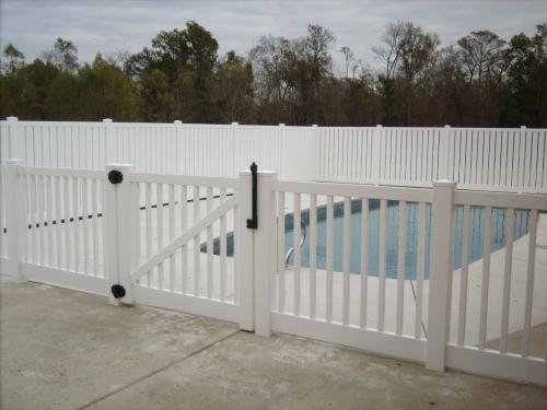 Vinyl Gate