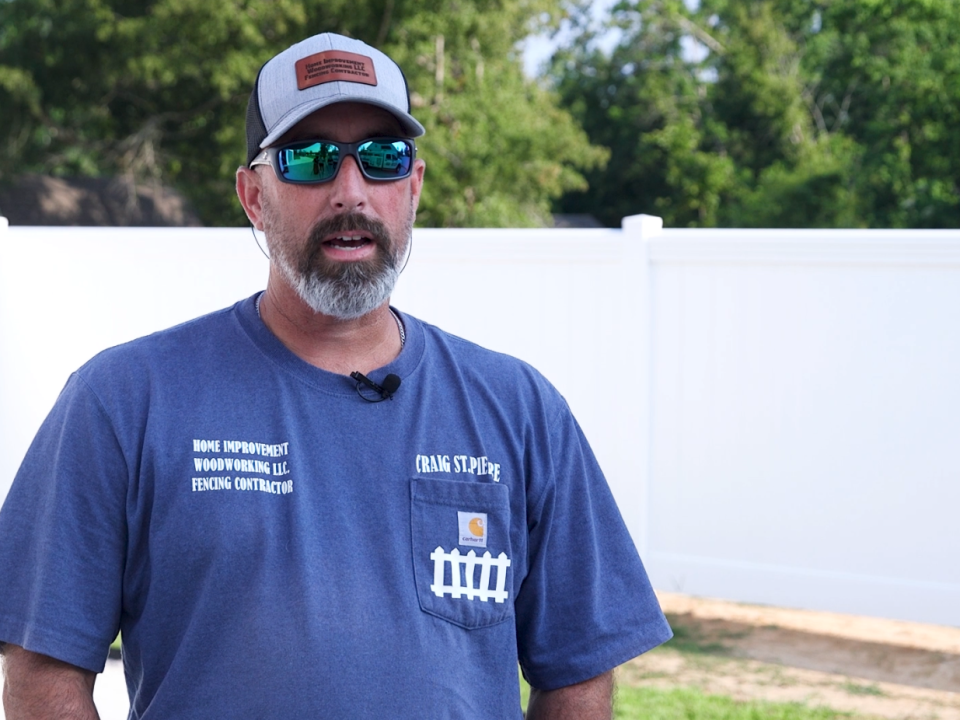 Providing Superior Vinyl Products: Home Improvement Wood Working