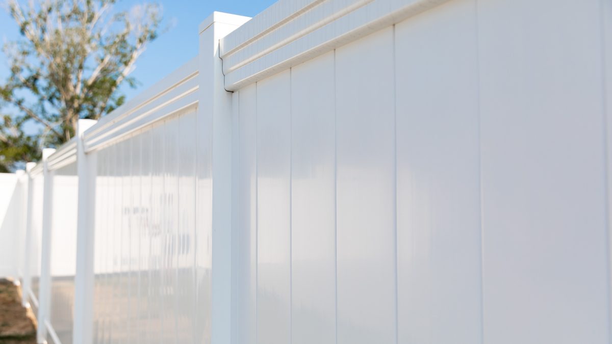 Fence Installation Tips for the DIY Enthusiast