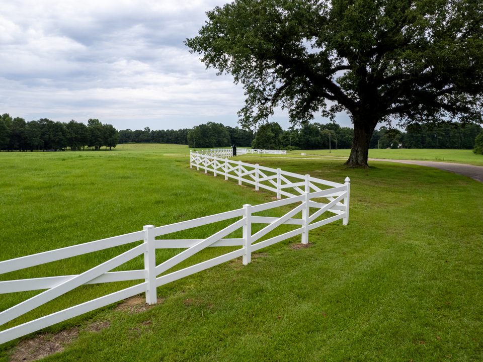 How the Right Fence Increases Property Value